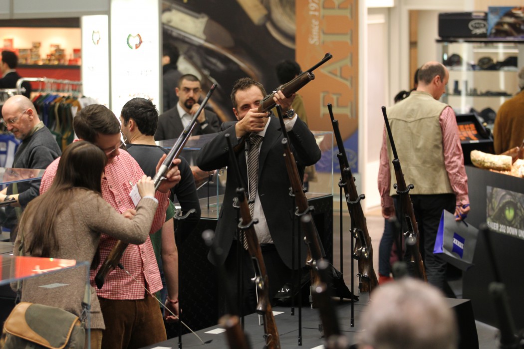 IWA & OutdoorClassics 2013