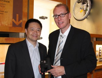 Deutscher Fernglashersteller auf der EXPO 2010