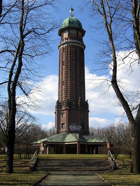 turm_jungfernheide-wiki_richardfabi.jpg