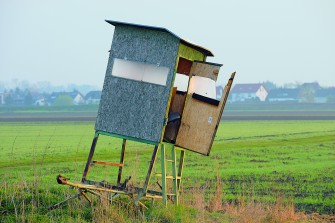 Niederösterreich – Als Verweis auf die Sonderausstellung „Die Kunst der Jagd“ erhielt der Kulturbezirk St. Pölten einen Hochsitz