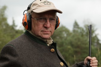 Werner Reb bittet zum Jahresschießen