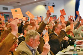 Fischer bleibt! Gut so.