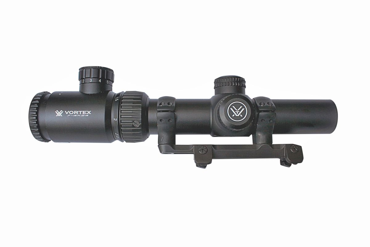 Im Test: Drückjagd-Zielfernrohre - VORTEX CROSSFIRE II 1-4X24 - Jäger