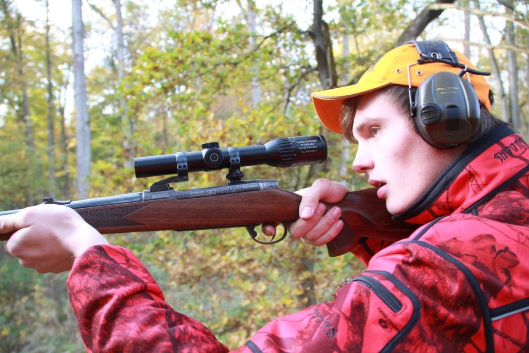 Alles im Blick mit dem Exos 1-8 x 24 von Schmidt&Bender – natürlich in der Wilddiebe Edition ;) ©Wilddiebe