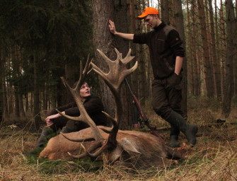 Die Wilddiebe – Jagd im winterlichen Revier