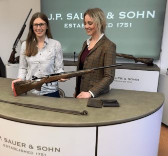 Der JÄGER zu Besuch bei Sauer und Sohn – die neue 101 Artemis