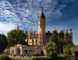 Backhaus – Landwirtschaftsminister mahnt zur Vorsicht