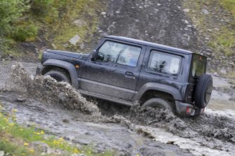 Neuer Jimny mit E-Antrieb geplant – Suzuki
