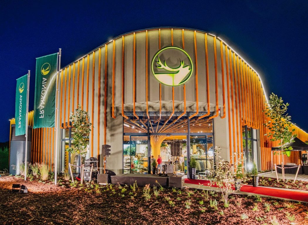 Ein Jahr FRANKONIA FlagshipStore Große Jubiläumsfeier in allen