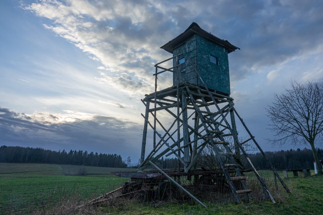 high-seat-4910765_1920