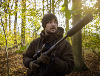 Jagdmethoden im Vergleich: Aktive Pirsch oder passiver Ansitz?