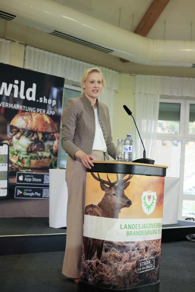 Dr. Sabine Buder (Forum Natur) warnte davor, die Leinen locker zu lassen.
